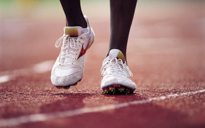 5 Tips for Keeping Your Teen Athlete’s Feet Healthy